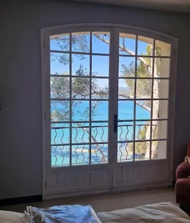 Grande Maison Climatisee Piscine En Bord De Villa