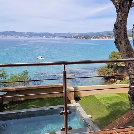 Villa Grande Maison Climatisee Piscine En Bord De Saint-Cyr-sur-Mer